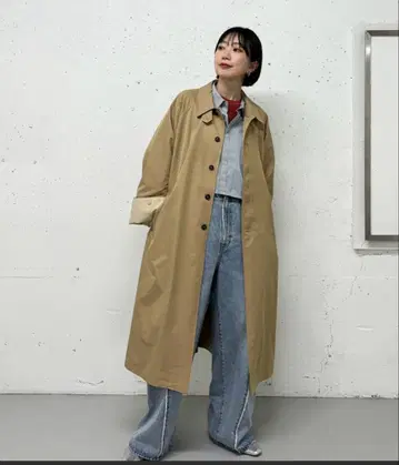 가격 인하 새상품급 KBF 스테인 컬러 BIGBIG 코트 36