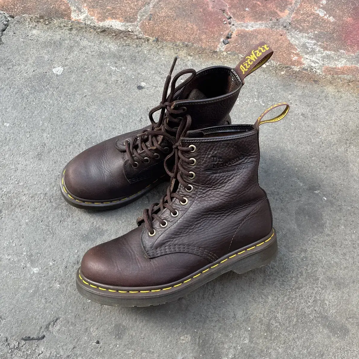 Dr. Martens 닥터마틴 워커 (230)