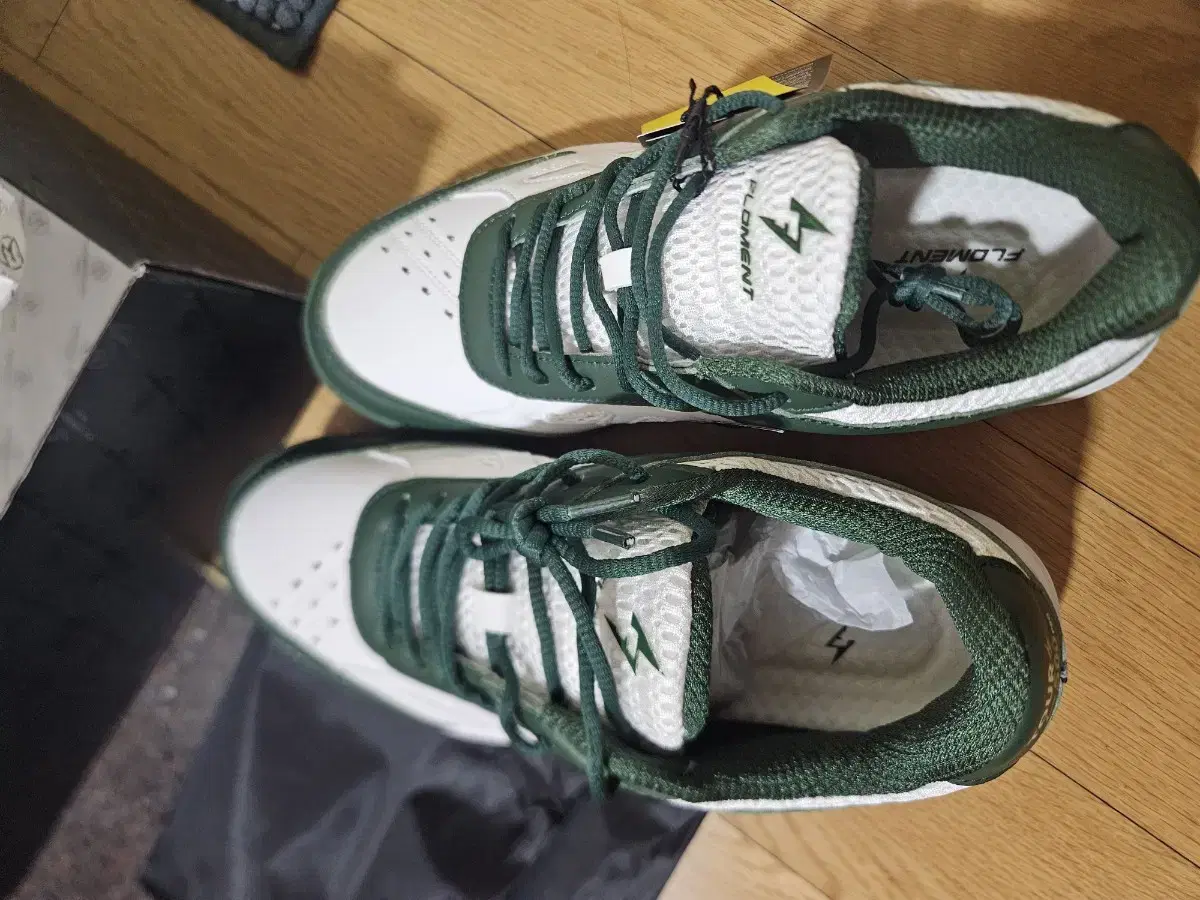 Floment Badminton Shoes Tennis Indoor Exercise
