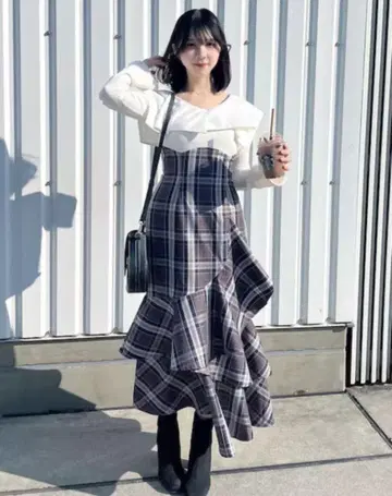 [완판템] dazzlin 다즐린 아지메 머메이드 코르셋 원피스