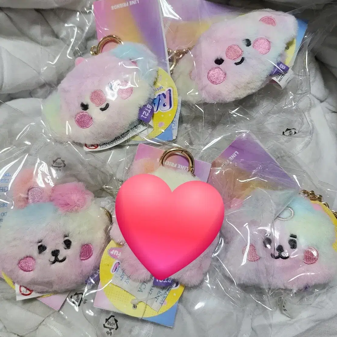 bt21 레인보우 플랫퍼 백참