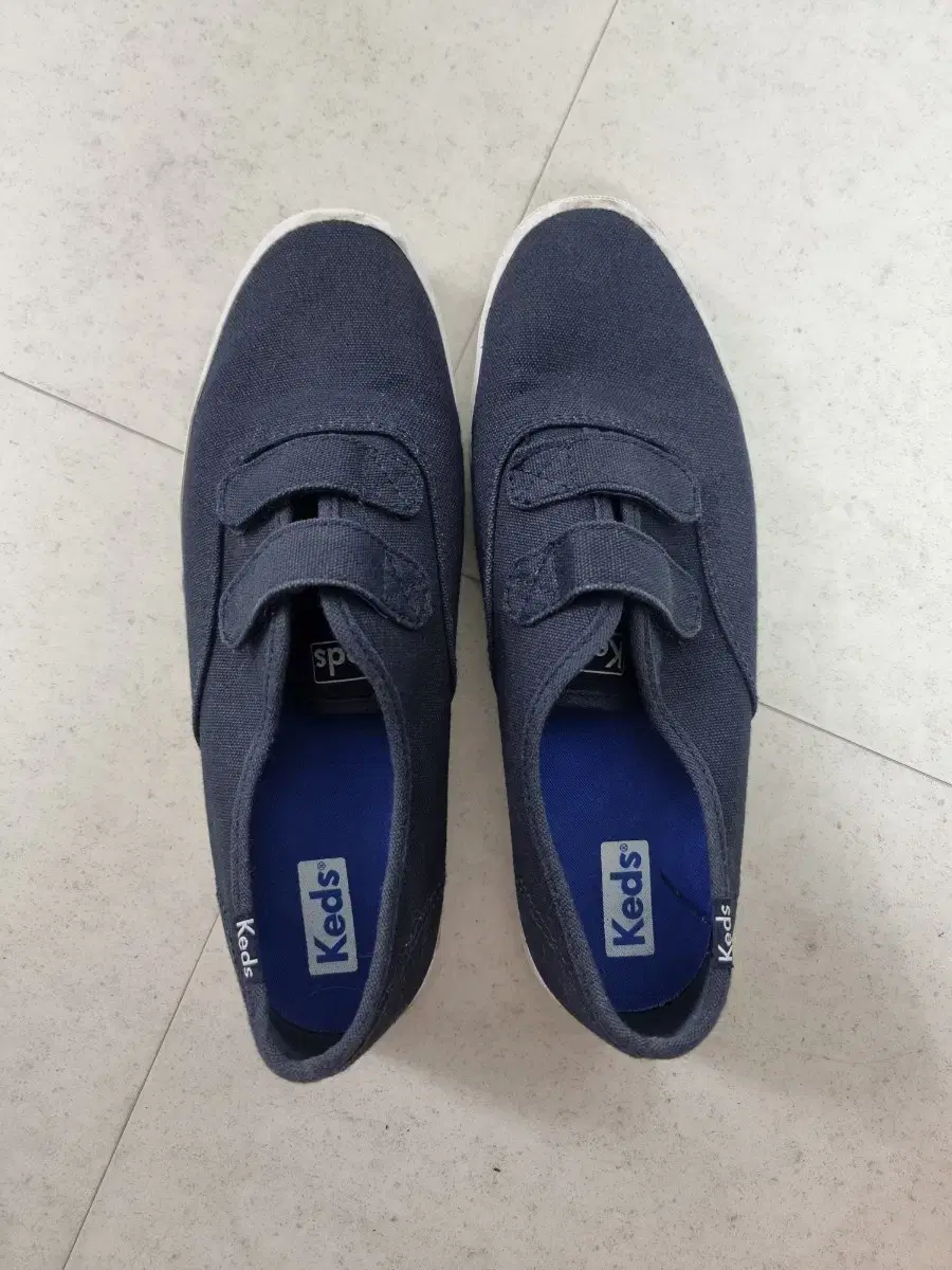 케즈 keds 245cm (8.5)