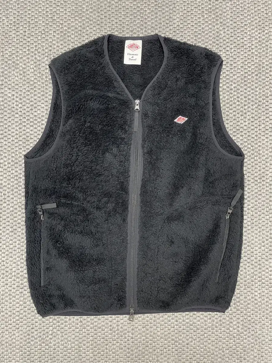 (38) Danton High-Fleece Vest, Black