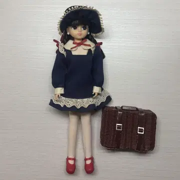 요코하마 개항 150주년 기념 빨간색 리카짱 1000개 한정판