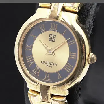 지방시 QZ 골드 다이얼 여성용 손목시계