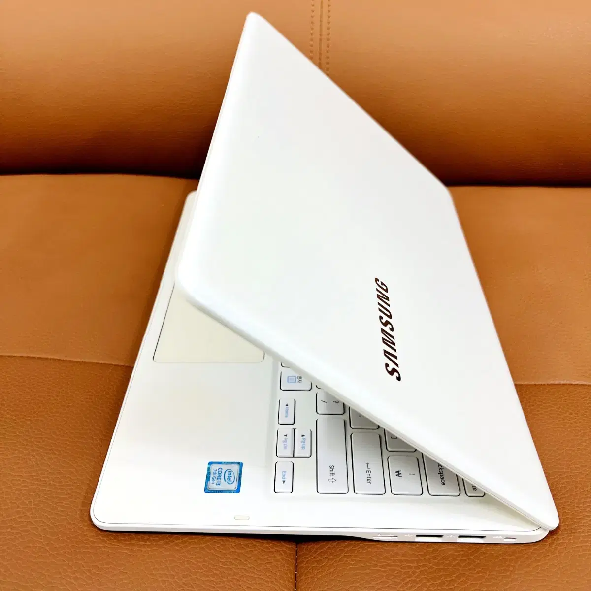 고성능 i3 7세대 램8기가 SSD탑재 삼성14인치 노트북