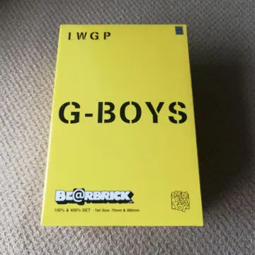 IWGP BEARBRICK 400% 100%