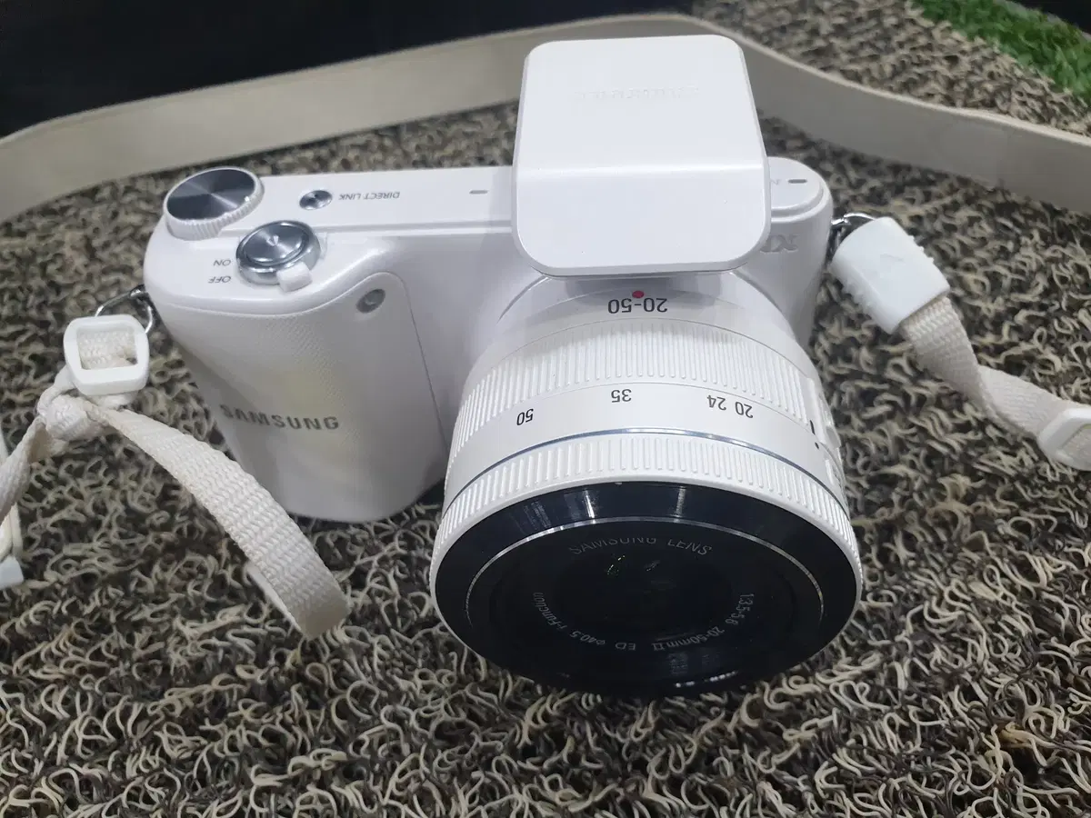 삼성 카메라 NX 2000 DSLR (오늘만 이가격)
