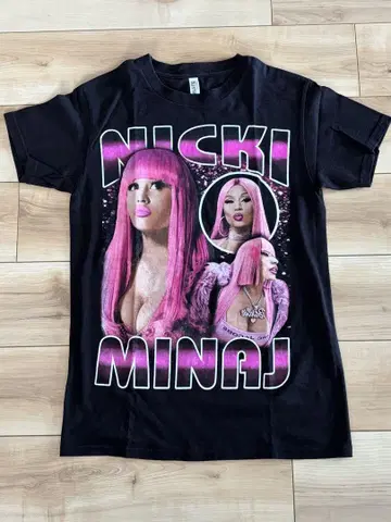 니키 미나즈 NICKIMINAJ 프린트 반팔 티셔츠 S사이즈 새상품급