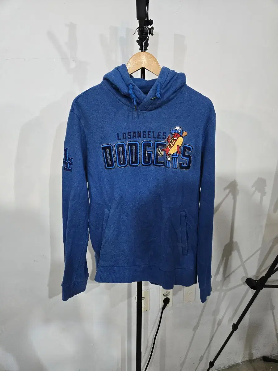 MLB Hoodie Size 100