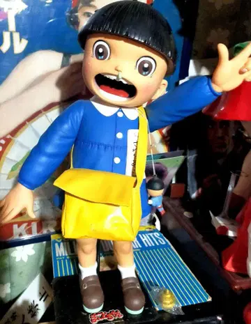 빅 마코토 짱 피규어