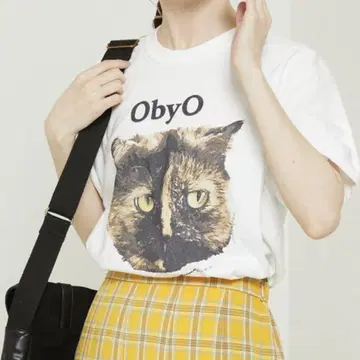 77circa 반팔 티셔츠 고양이 프린트