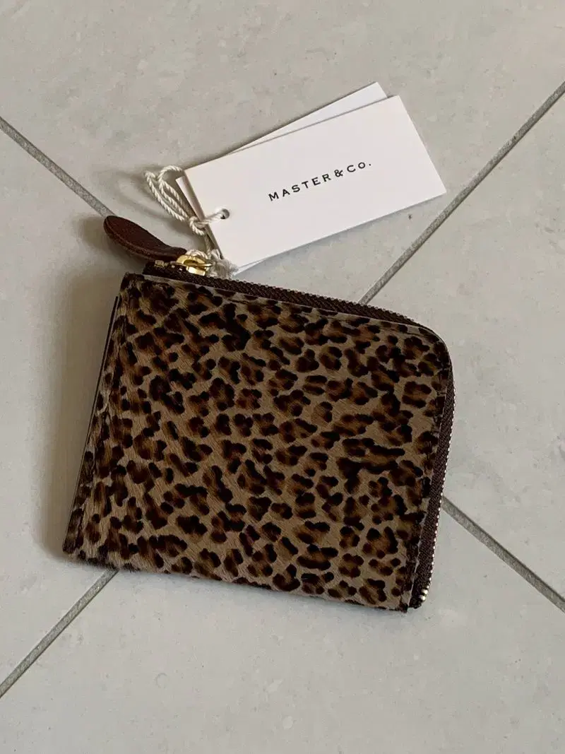 BEAMS 빔즈 호피무늬 코인 지갑