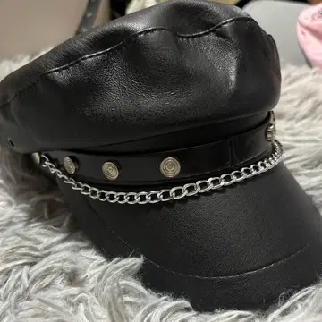 펑크 록, 그런지, 캡, 가죽, 스터드, 체인, 락, NANA