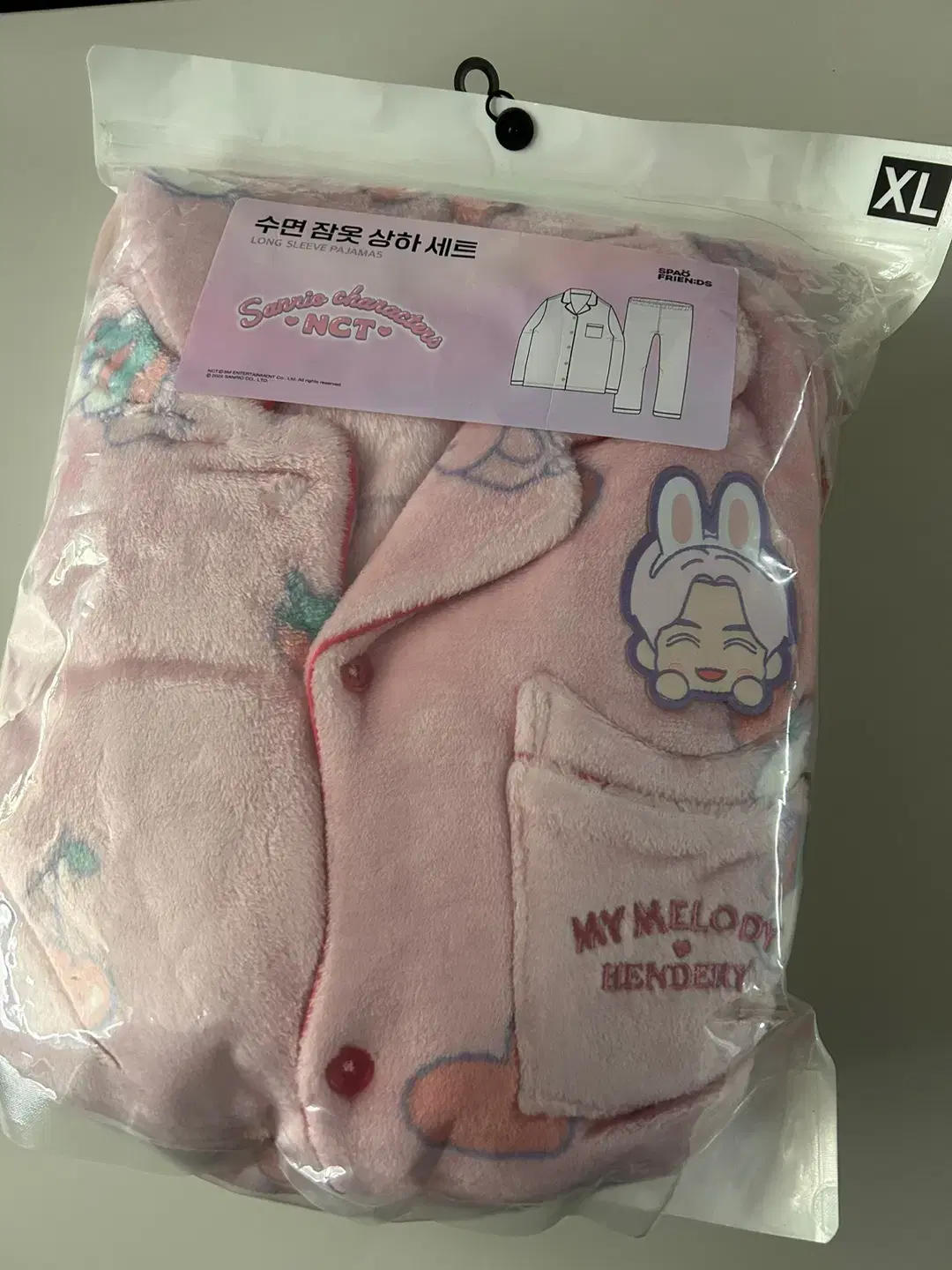 산리오 엔시티 수면잠옷 헨드리 XL