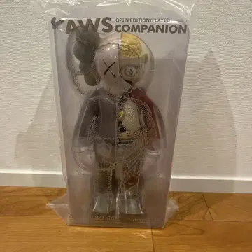 무료배송 새상품 정품 KAWS FLAYED 피규어 카우스