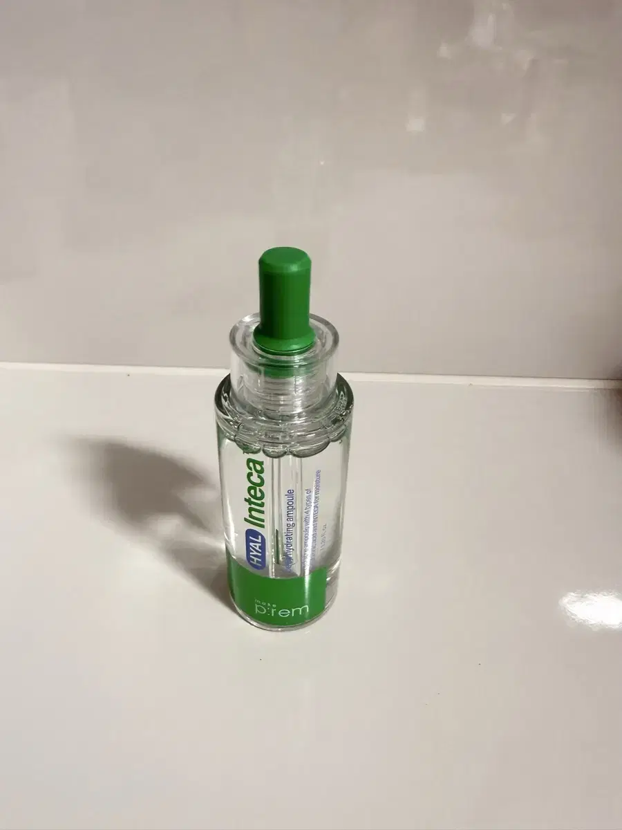 새상품 메이크프렘 히알 인테카 속수분 앰플 40ml