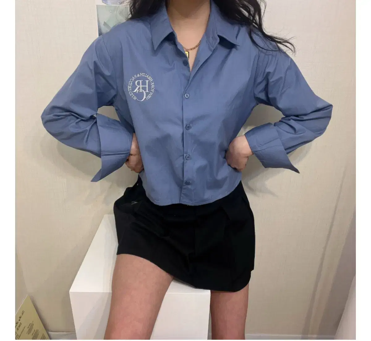 국내제작 봄 크롭 셔츠