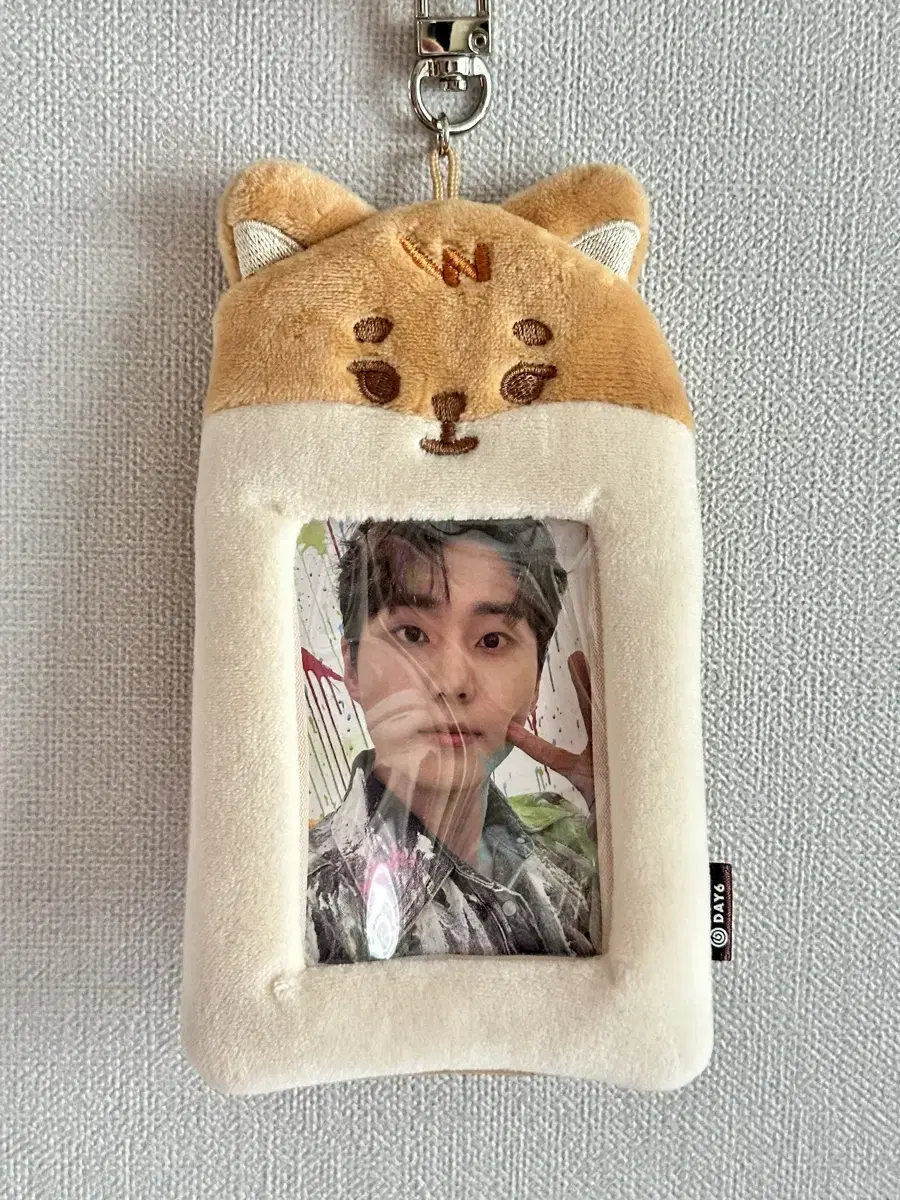 데이식스 영케이 공방 포카 홀더