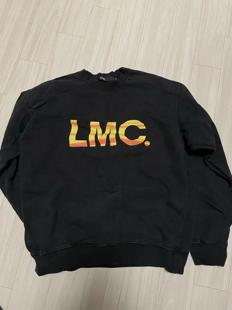 Lmc 맨투맨