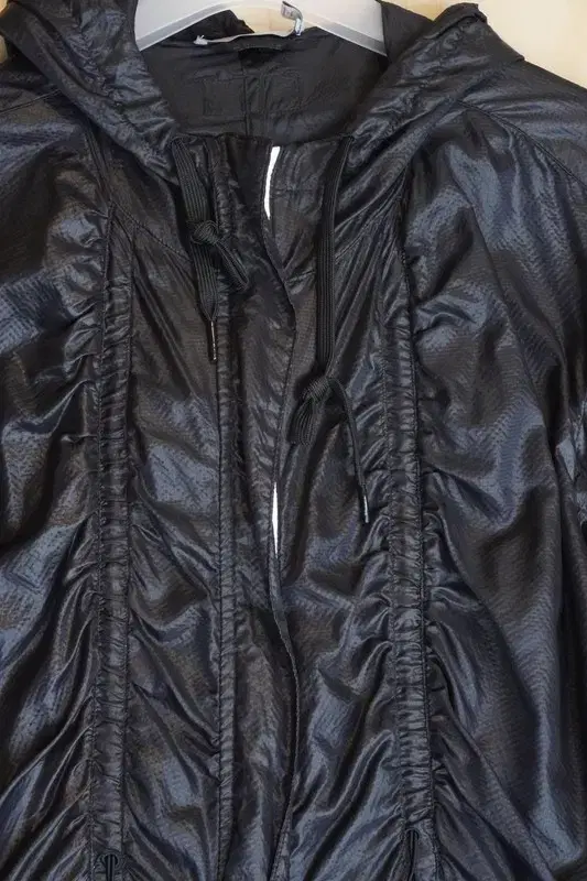 Product Details - 12