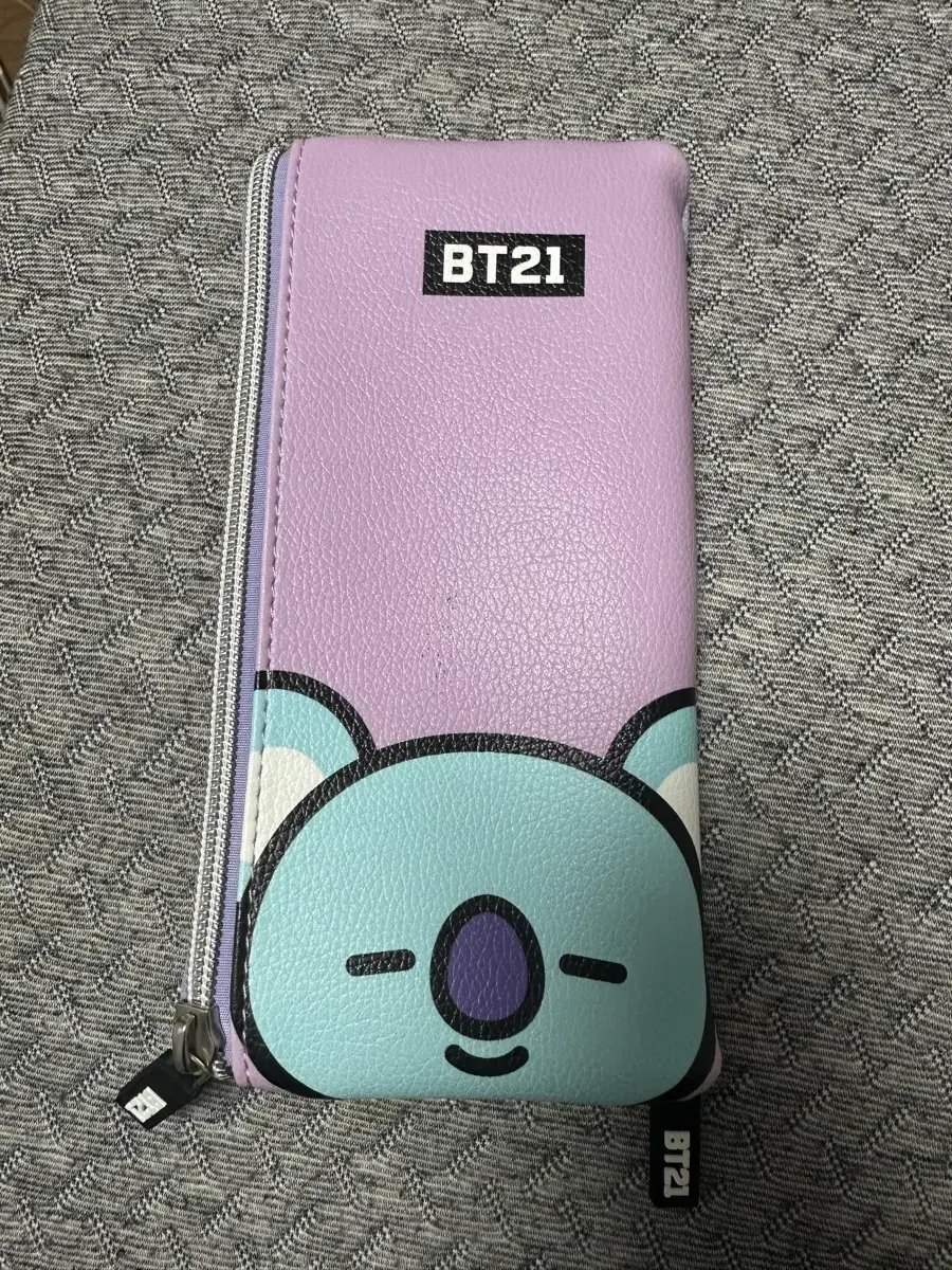 BT21 코야 필통