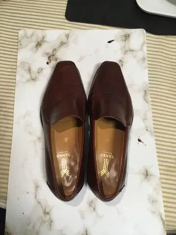 얀코 로퍼