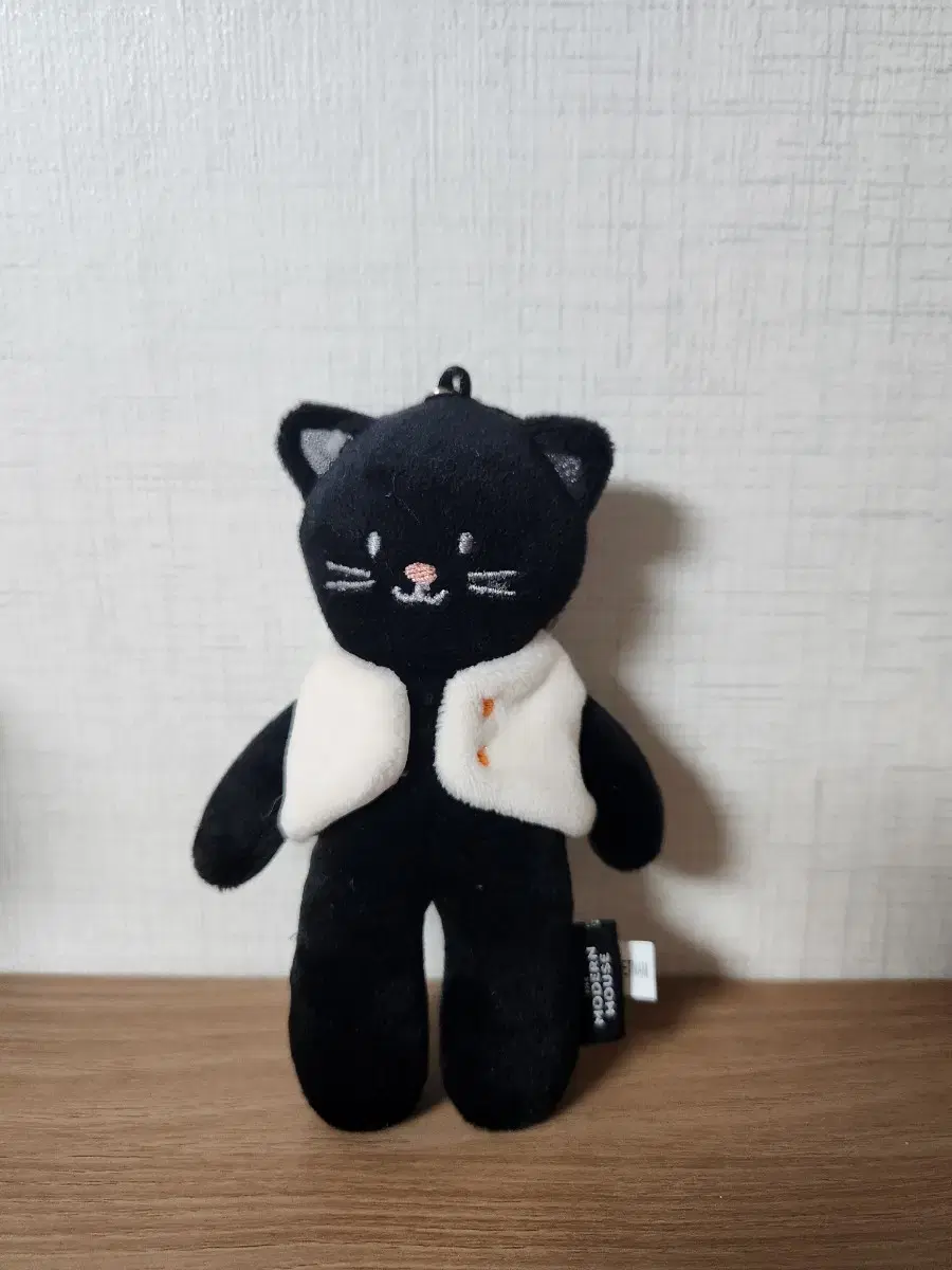 Modern House Cat keyring Doll