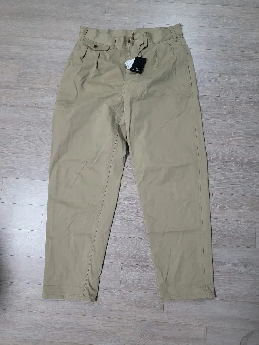 Nigel Carbon Officer Pants Weapon Beige 32