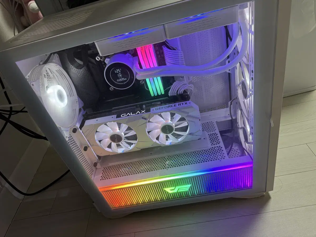 I7-13700KF 32GB 2060Super