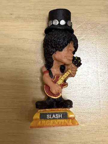 GUNS N' ROSES SLASH 피규어