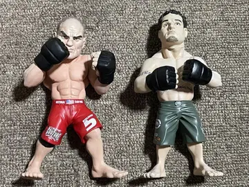UFC 챔피언스 피규어 랜디 쿠투아 & 프랭크 미아