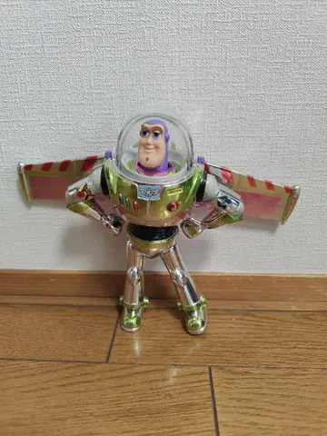 버즈 라이트이어 피규어 실버