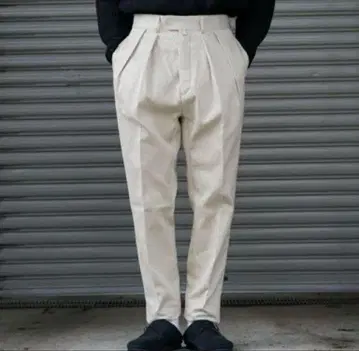 NEAT COTTON PIQUE TAPERED IVORY 니트 SS