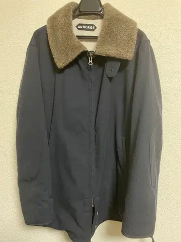 오베르쥬 하워드 코트