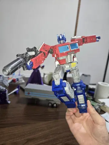 트랜스포머 어스라이즈 옵티머스 프라임 ER-02