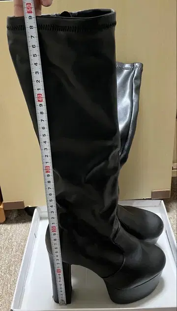 통굽 하이힐 블랙 롱 부츠
