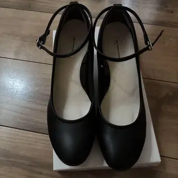 취업활동용 신발에 마리끌레르 블랙은 힐 신발