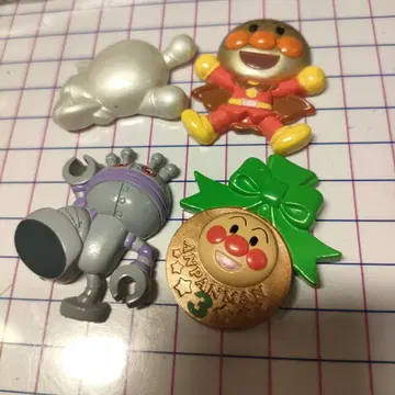 호빵맨 다다다다 자석 붙는 거예요 금 은 세트