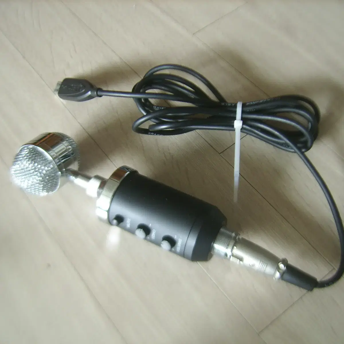 조이트론 JTUM-400 게임용 유트브 USB 스텐드 콘덴서 마이크