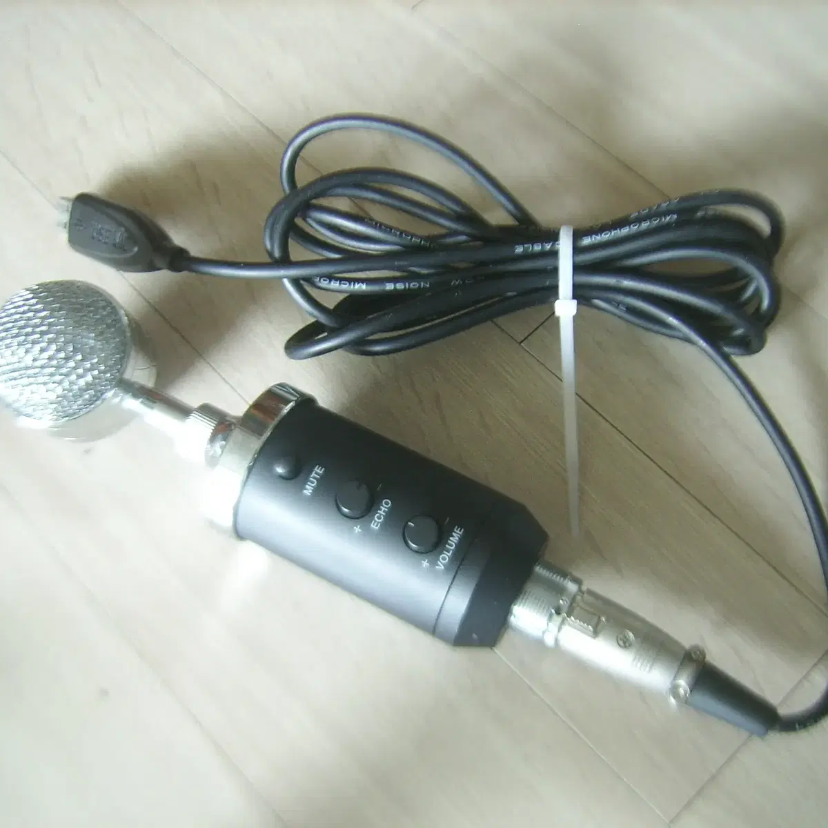 조이트론 JTUM-400 게임용 유트브 USB 스텐드 콘덴서 마이크