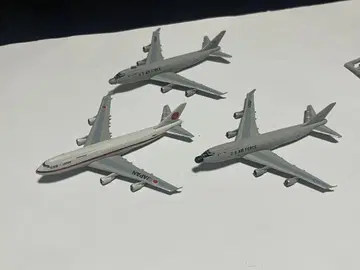 1/700 세계의 날개 2DX B-747 YAL-A AL-1A 3기 세트