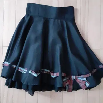 신품 미사용품 시크릿허니 시크릿허니 플레어 스커트 리본 부착 검정