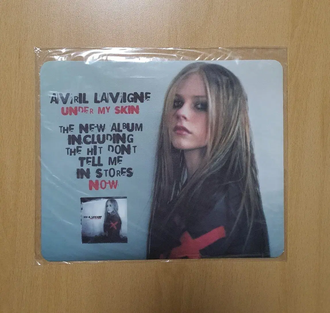 Avril Lavigne album Merchandise
