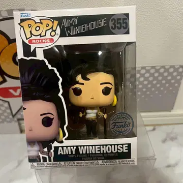 레어 FUNKO POP! 에이미 와인하우스 탱크탑 한정판