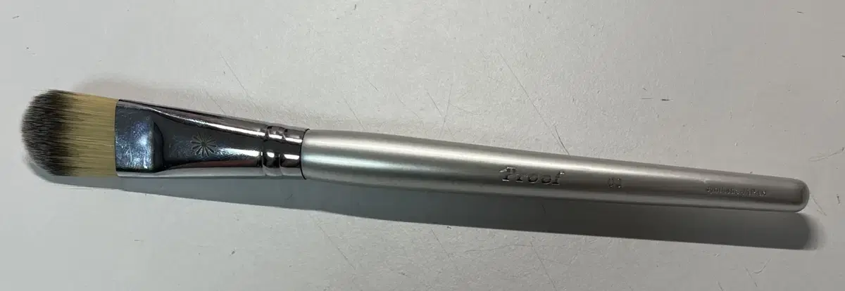 Picasso Foundation Proof Silver 03 Brush