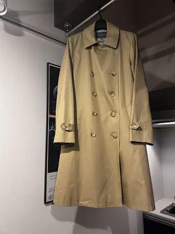 유나이티드 애로우즈 트렌치코트