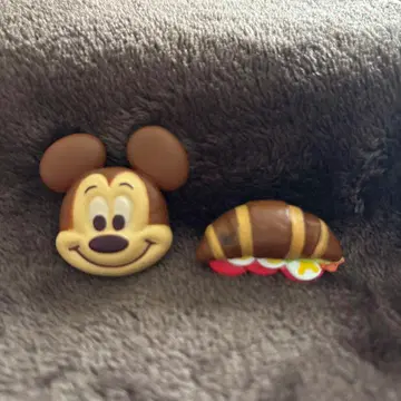 디즈니 스토어 시크릿 브로치 2개 세트 미키 베이커리