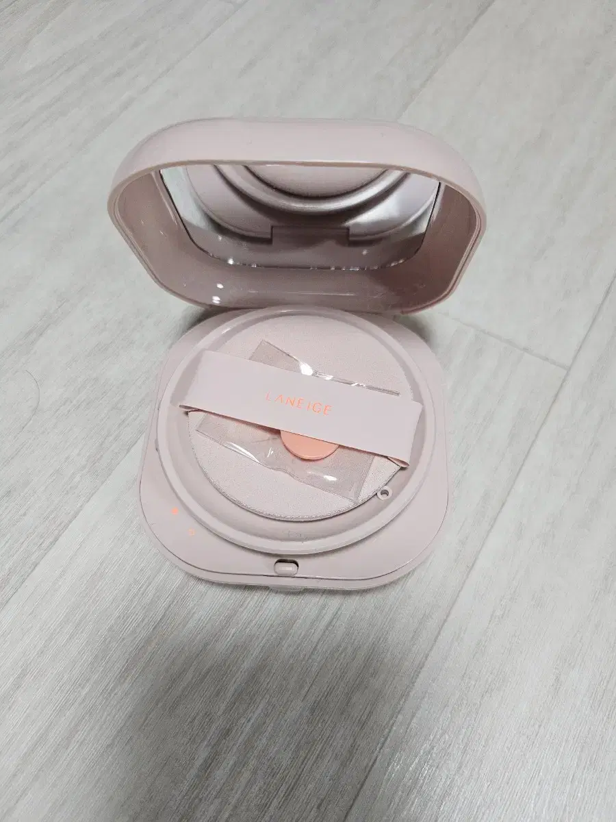 LANEIGE Neo Cushion Glow 21N Single Unsealed