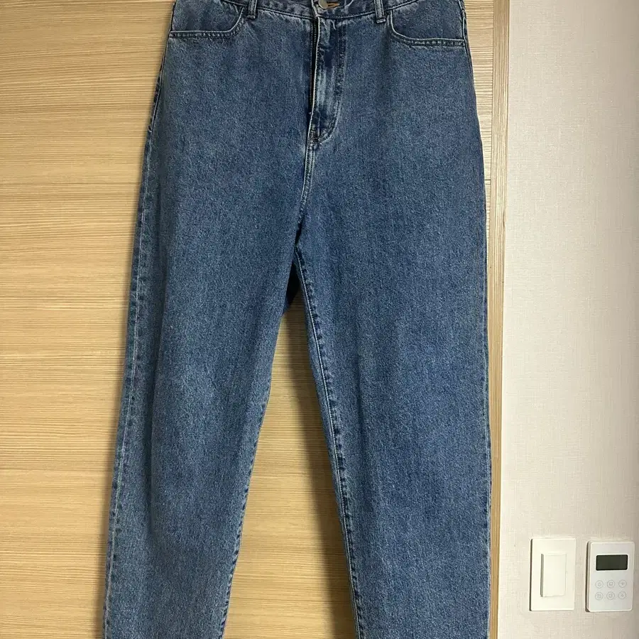 AMOMENTO | 아모멘토 [L] Amomento Recycled Cotton Denim Mid